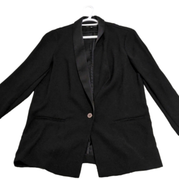 Chic black blazer - Picture 1 of 6